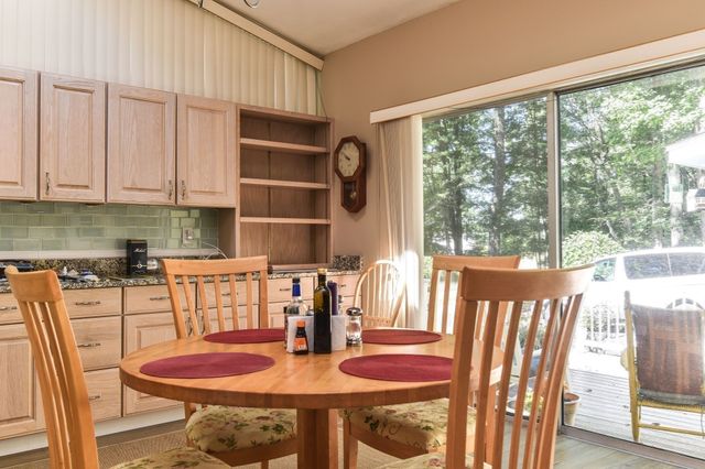 9 Raleigh Rd, Dover, MA 02030