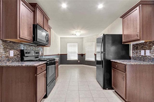 20918 Bastion Settle Drive, Hockley, TX 77447