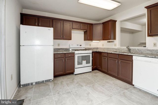 13122 KIDWELL FIELD RD, Herndon, VA 20171