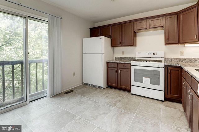 13122 KIDWELL FIELD RD, Herndon, VA 20171