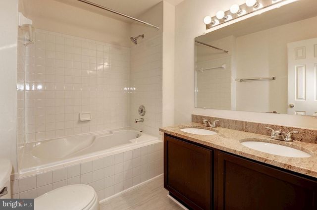 13122 KIDWELL FIELD RD, Herndon, VA 20171