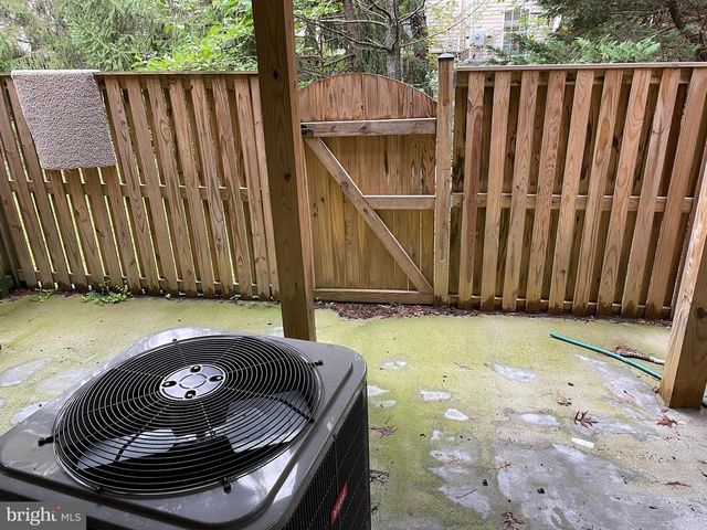 13122 KIDWELL FIELD RD, Herndon, VA 20171