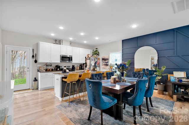 4301 Grove Street, Charlotte, NC 28269