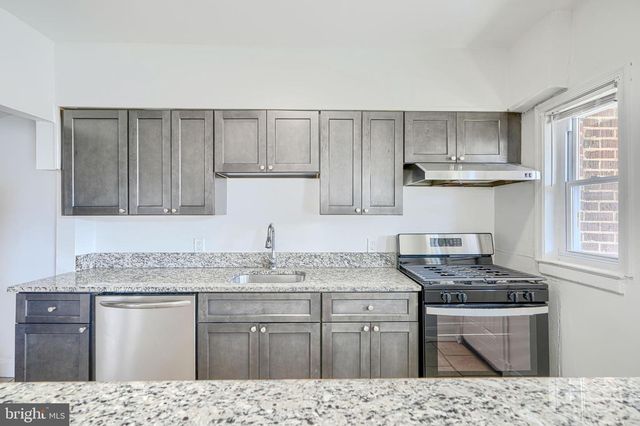 2504 LIBERTY PKWY, Baltimore, MD 21222