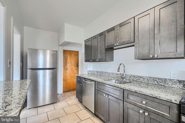 2504 LIBERTY PKWY, Baltimore, MD 21222