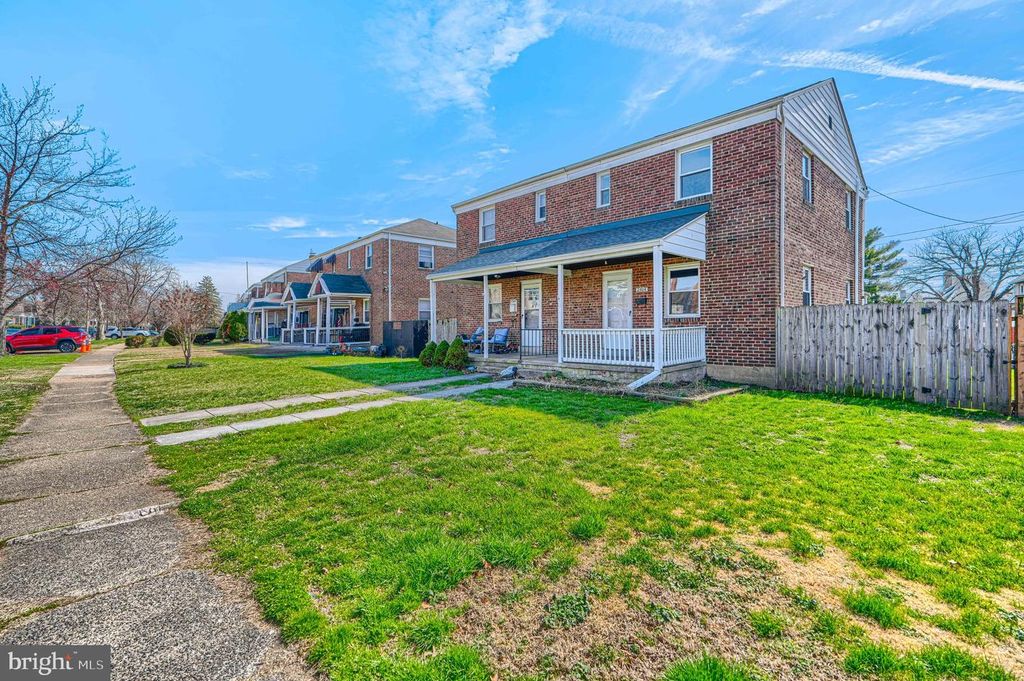 2504 LIBERTY PKWY, Baltimore, MD 21222