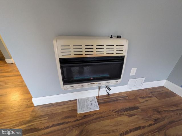 504 FRONT ST, Marysville, PA 17053