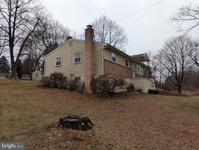 504 FRONT ST, Marysville, PA 17053