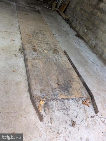 504 FRONT ST, Marysville, PA 17053