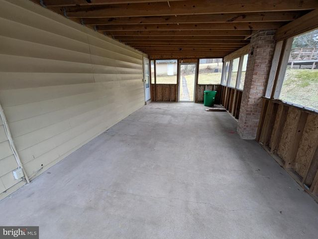 504 FRONT ST, Marysville, PA 17053