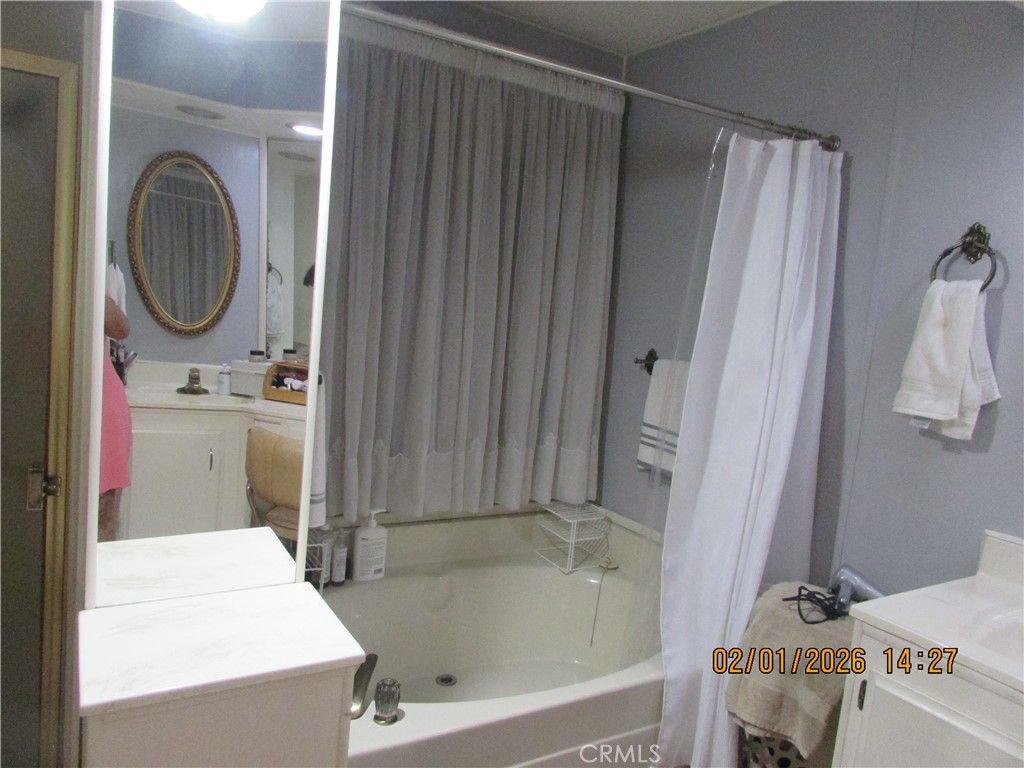 Image 13 of property listing at 601 Kirby Street, Hemet, CA 92545