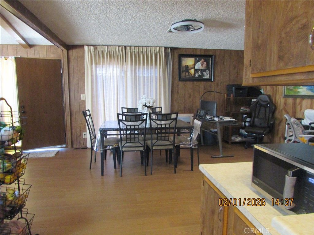 Image 7 of property listing at 601 Kirby Street, Hemet, CA 92545