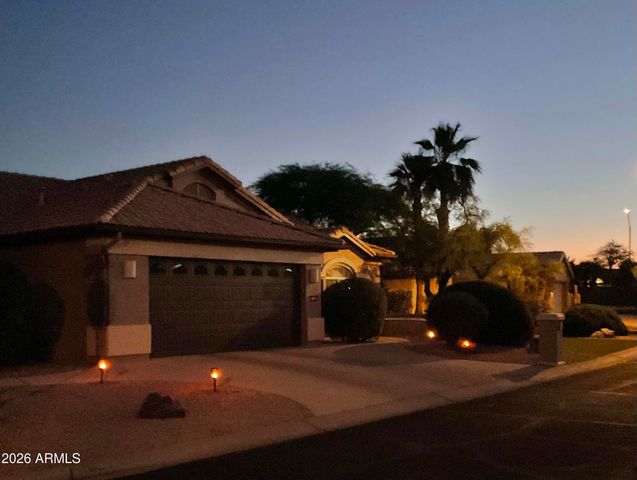 15805 W FAIRMOUNT Avenue, Goodyear, AZ 85395