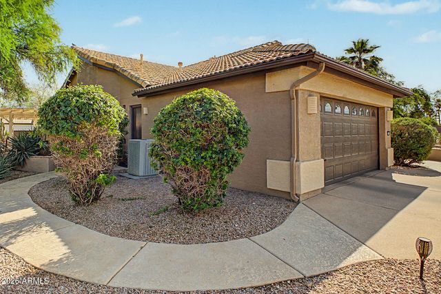 15805 W FAIRMOUNT Avenue, Goodyear, AZ 85395