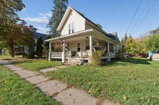 1408 W Main Street, Owosso, MI 48867