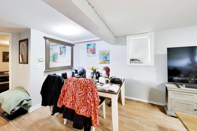 5057 W Dakin Street G, Chicago, IL 60641