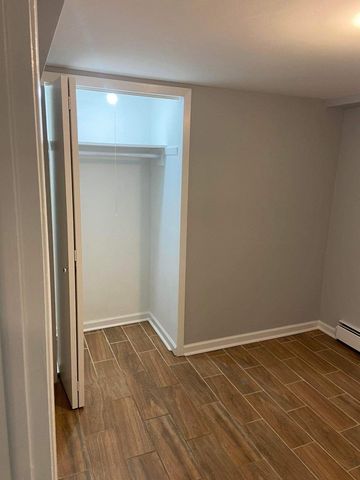 5057 W Dakin Street G, Chicago, IL 60641