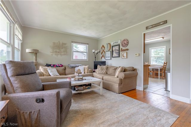 160 Page Street NW, Massillon, OH 44647