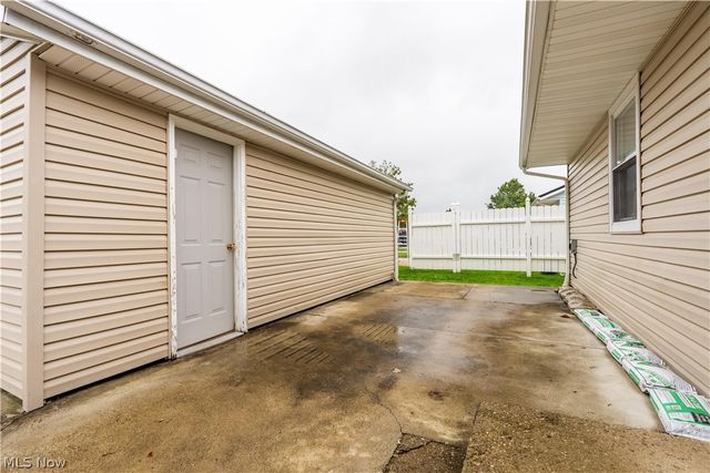 160 Page Street NW, Massillon, OH 44647
