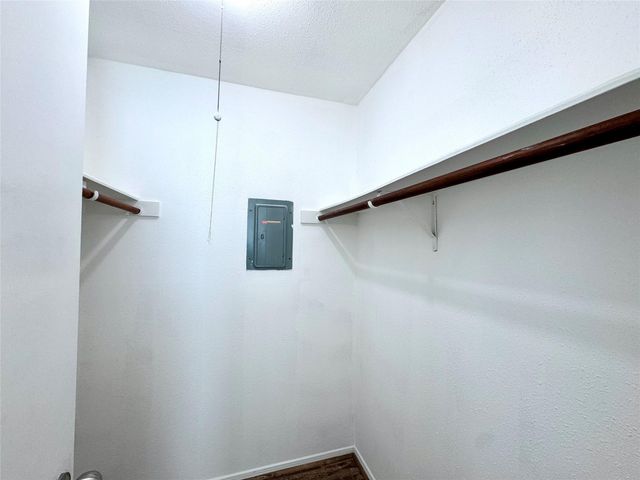 9901 Sharpcrest Street M6, Houston, TX 77036