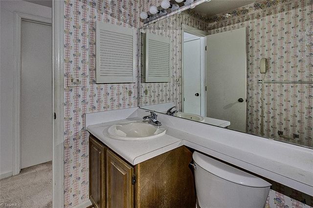 2855 Treestead Circle, Greensboro, NC 27410