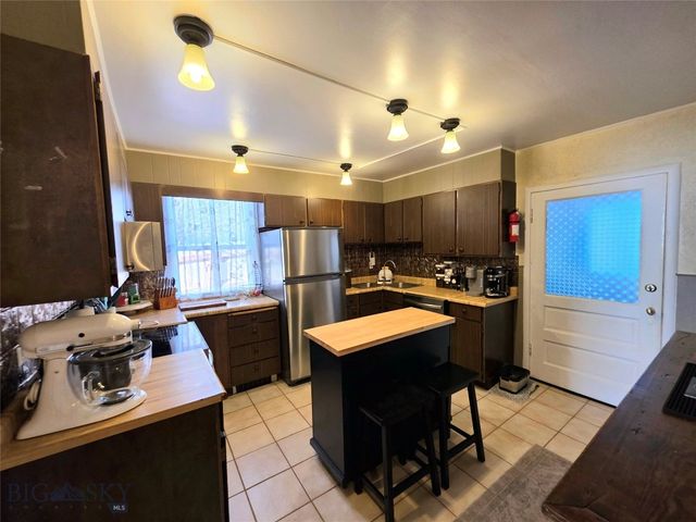 1009 Caledonia Street, Butte, MT 59701