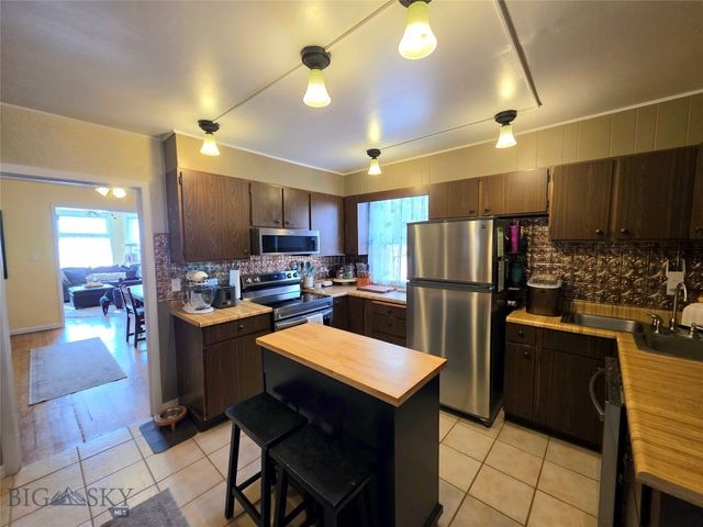 1009 Caledonia Street, Butte, MT 59701