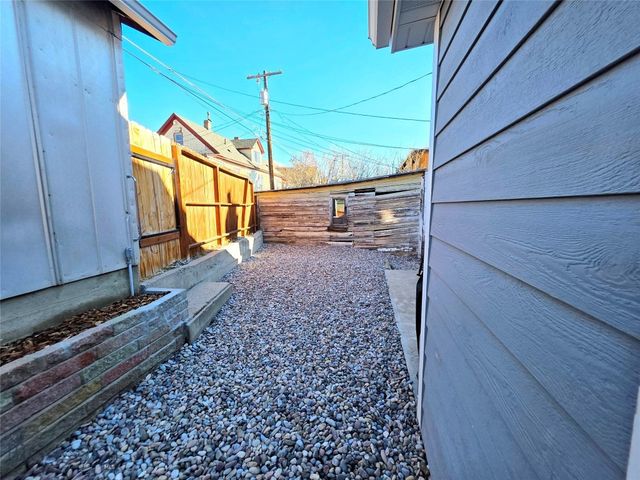 1009 Caledonia Street, Butte, MT 59701