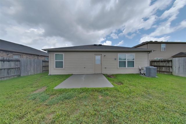628 Totem Trail Drive, La Marque, TX 77568