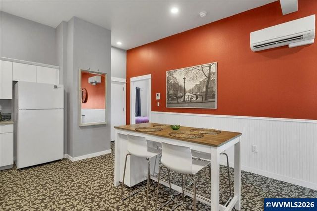 229 Commercial St NE, Salem, OR 97301