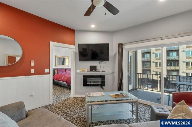 229 Commercial St NE, Salem, OR 97301