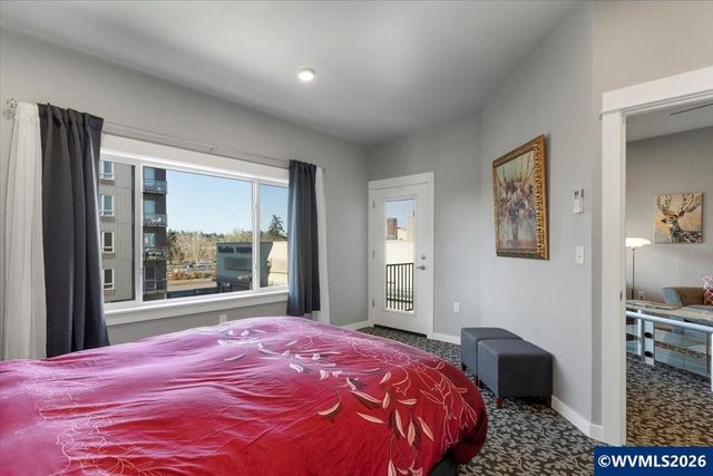 229 Commercial St NE, Salem, OR 97301