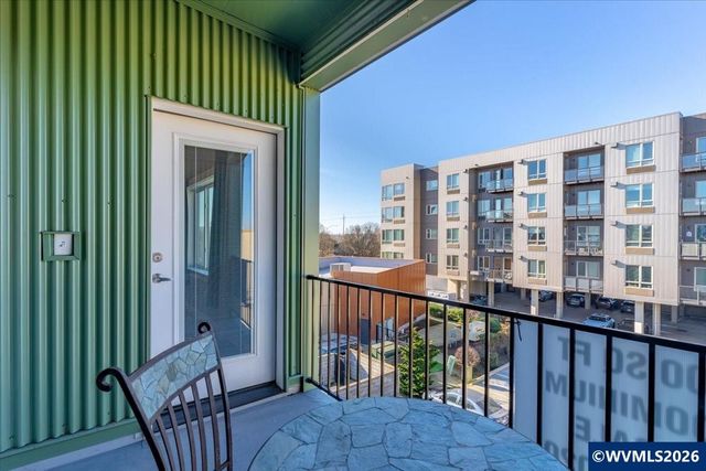 229 Commercial St NE, Salem, OR 97301