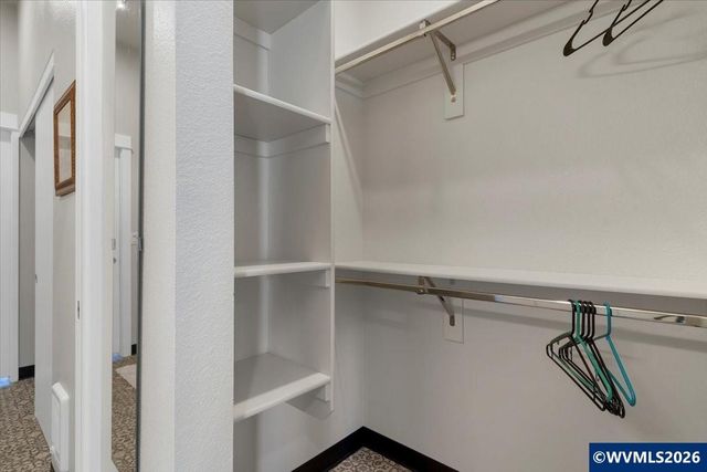 229 Commercial St NE, Salem, OR 97301