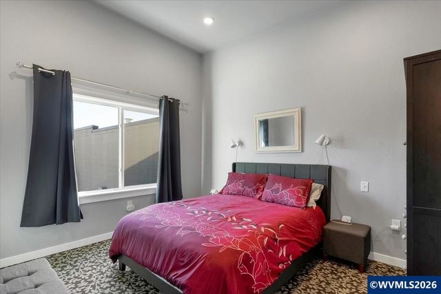 229 Commercial St NE, Salem, OR 97301