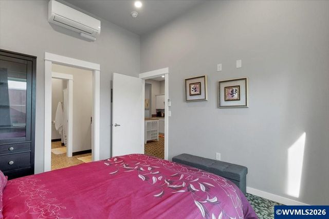 229 Commercial St NE, Salem, OR 97301