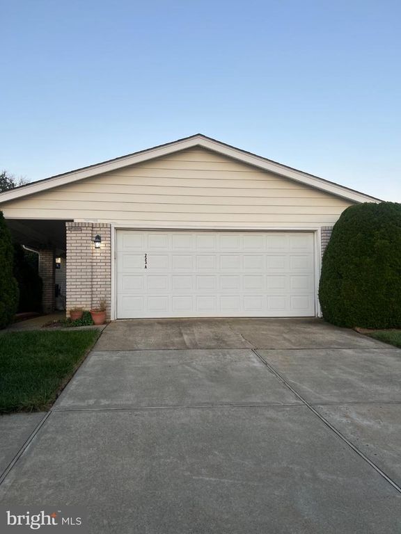 223 BRANCH RD, MONROE TWP, NJ 08831 — photo 2