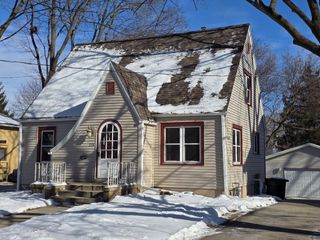 175 N Park STREET, Whitewater, WI 53190