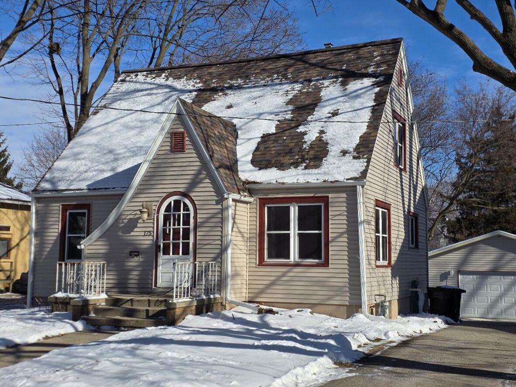 175 N Park STREET, Whitewater, WI 53190