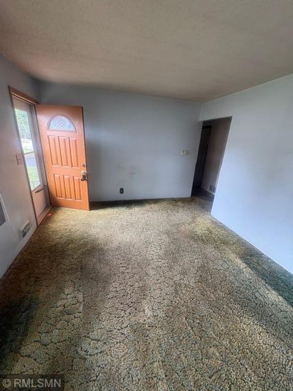2594 Fairview Avenue N, Roseville, MN 55113 — photo 5