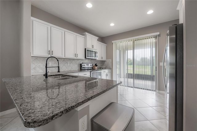 9310 BLUEBERRY ASH CIRCLE, Riverview, FL 33578