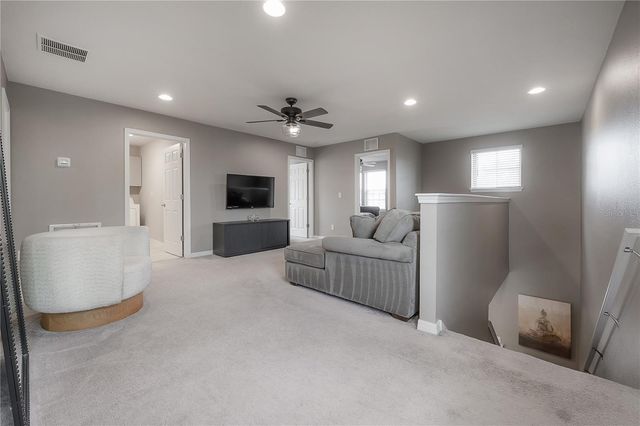 9310 BLUEBERRY ASH CIRCLE, Riverview, FL 33578