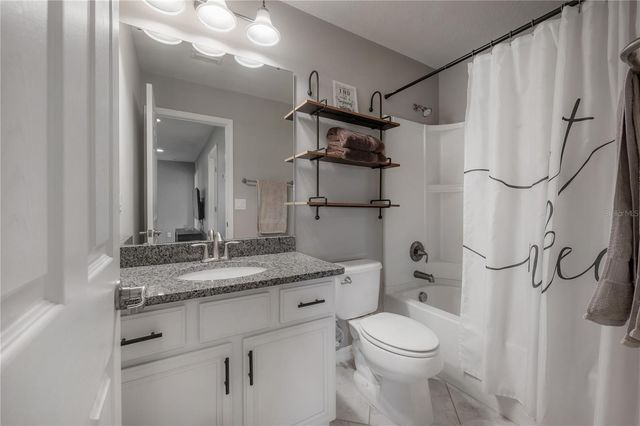 9310 BLUEBERRY ASH CIRCLE, Riverview, FL 33578