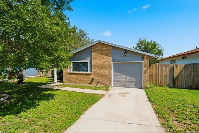 11414 Rifle Gap, San Antonio, TX 78245