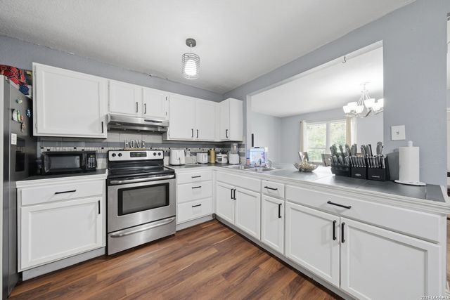 11414 Rifle Gap, San Antonio, TX 78245