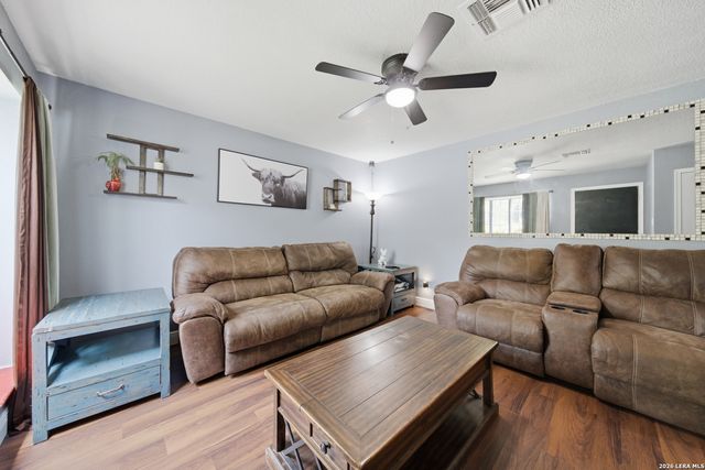 11414 Rifle Gap, San Antonio, TX 78245