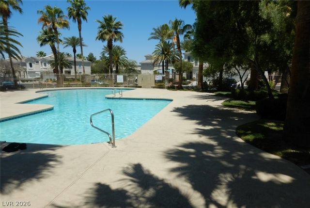 228 Friendly Court, Henderson, NV 89052