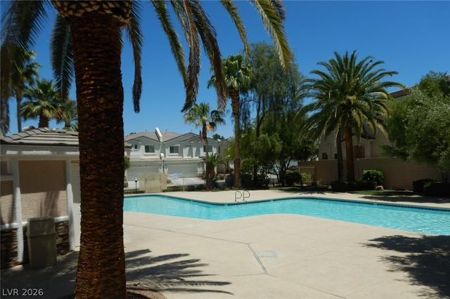 228 Friendly Court, Henderson, NV 89052