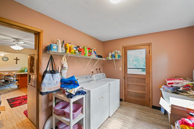 4587 East Farm Road 136, Springfield, MO 65809