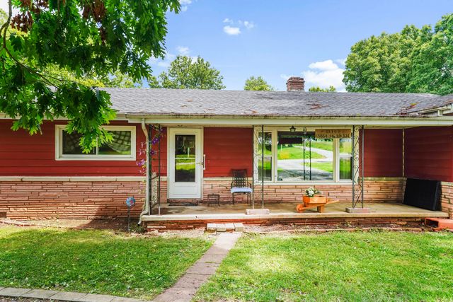 4587 East Farm Road 136, Springfield, MO 65809